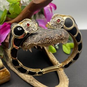 Donald Stannard kissing fish clamper bracelet